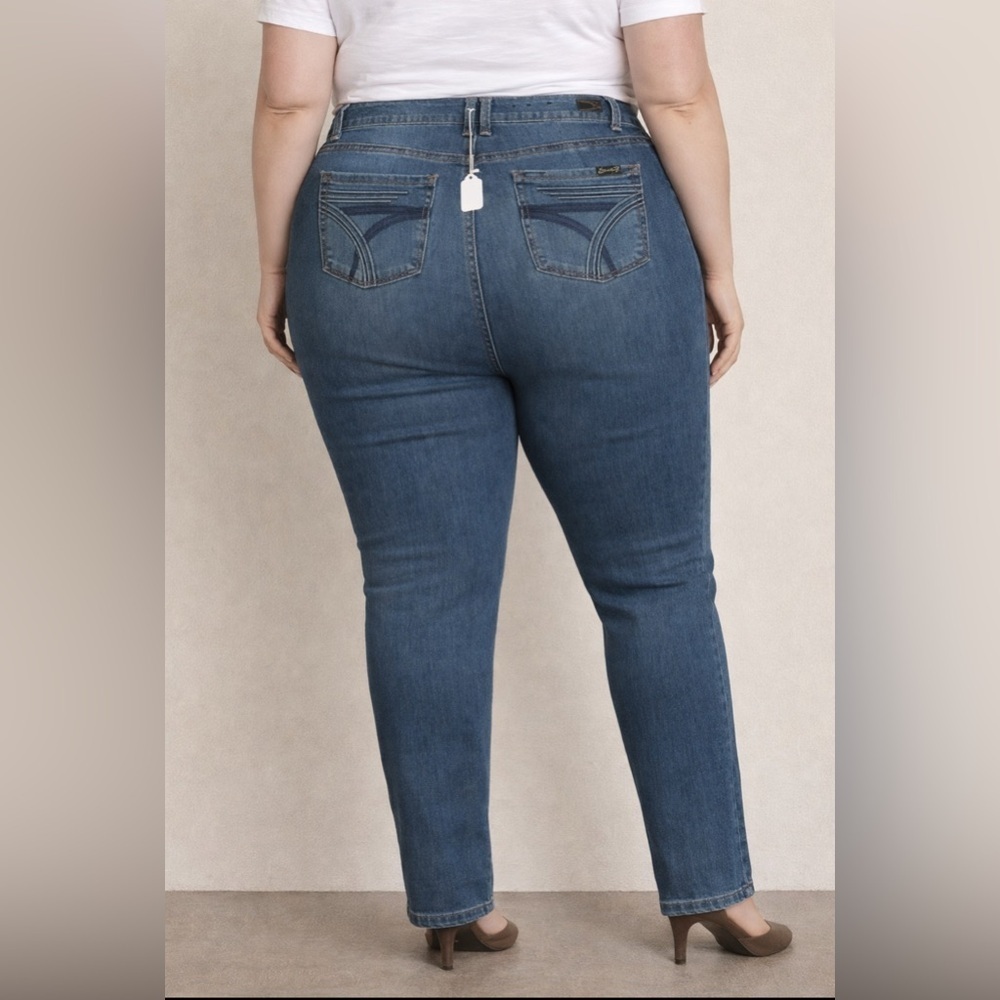 Seven7 Women's Blue Skin Fit Skinny Jeans.     Size-14
